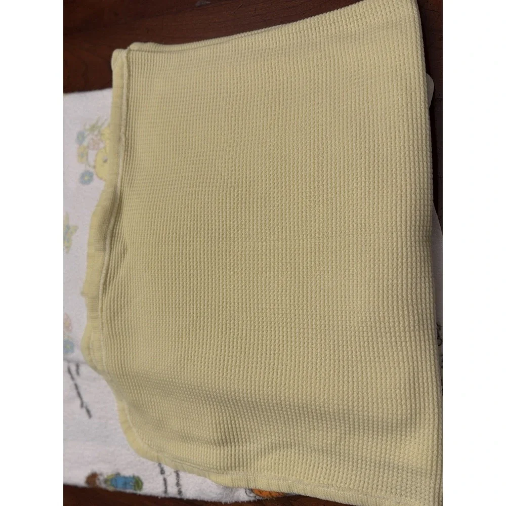 Lot of 4 Vintage Baby Blankets 70s/80s Nursery Lot Ducks, Mother‎ Goose Flannel